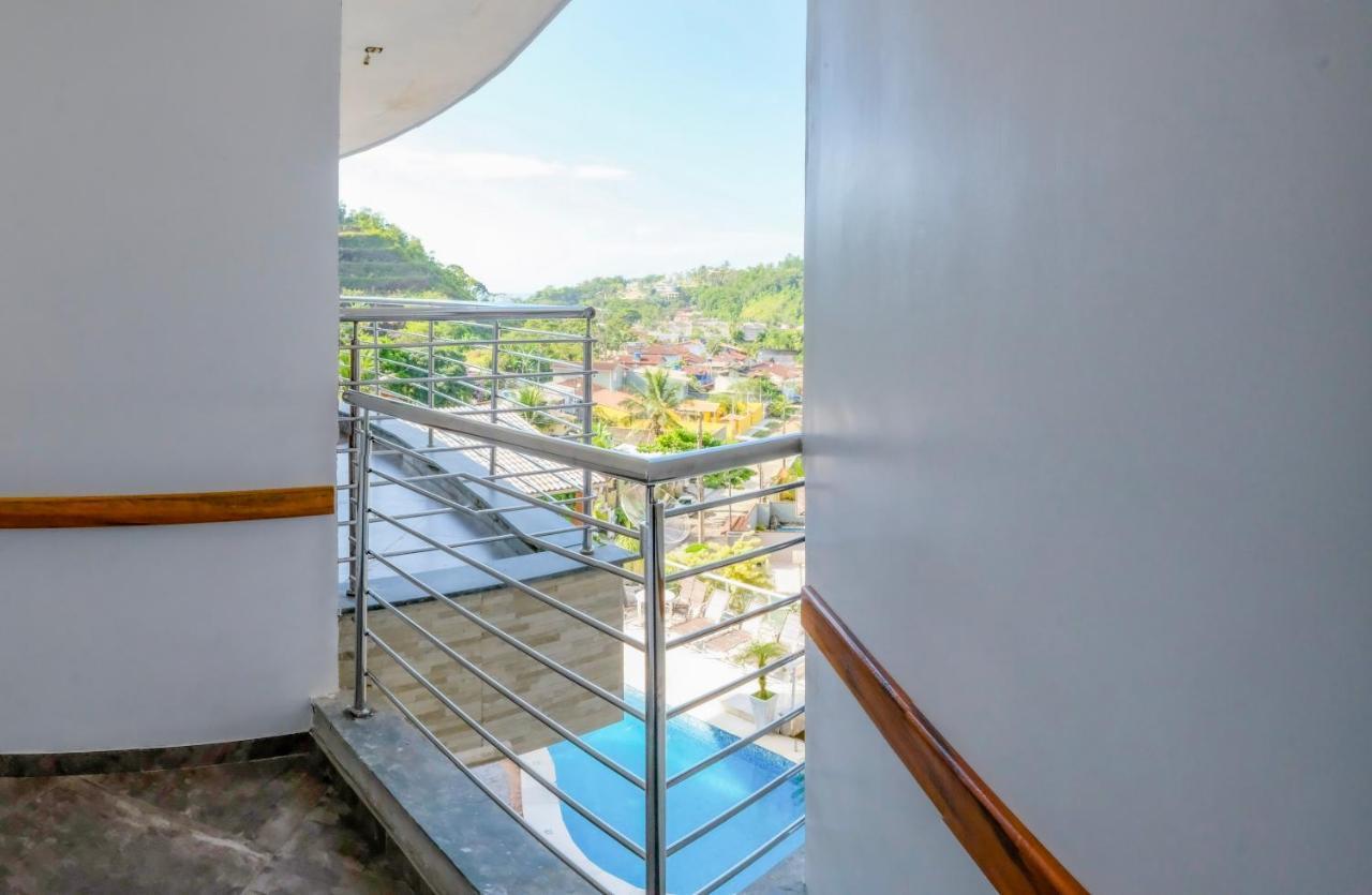 Hospedaria Vitoria Mar Ubatuba Exterior foto